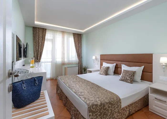 List 호텔 소조폴