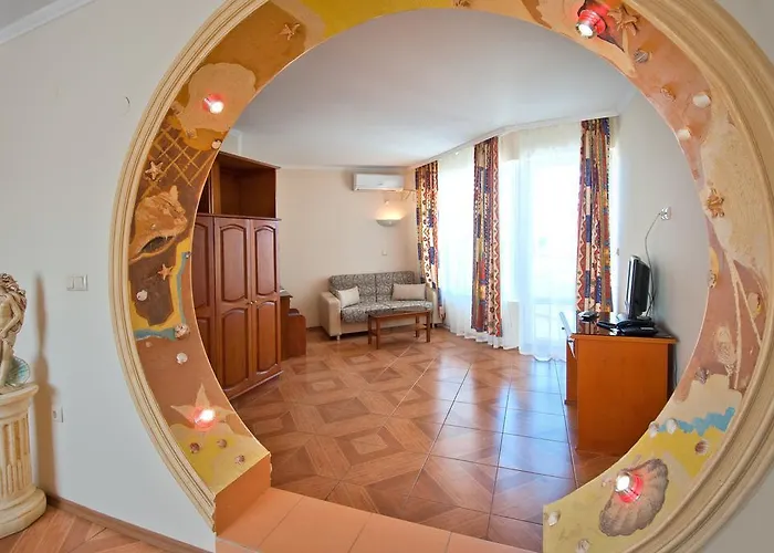 лист Хотел 4*