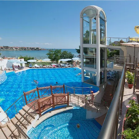 List 4* Szozopol
